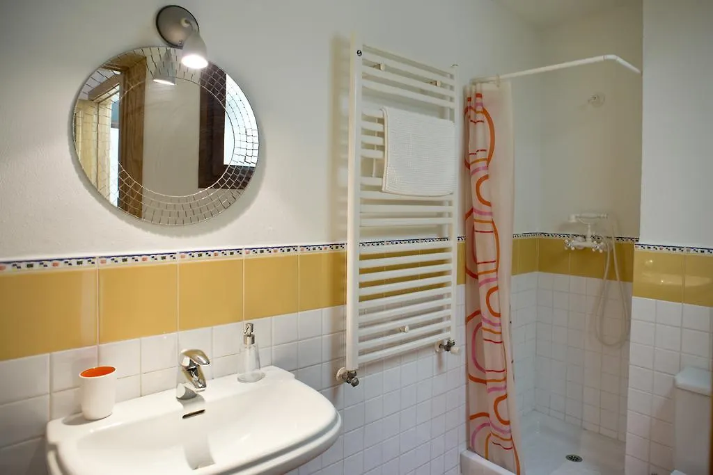 Ca La Sonia Guest House Pau Country house